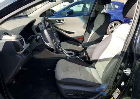 2017 Hyundai Ioniq Hybrid Sel z USA, uszkodzony, nr VIN KMHC75LC2HU049650